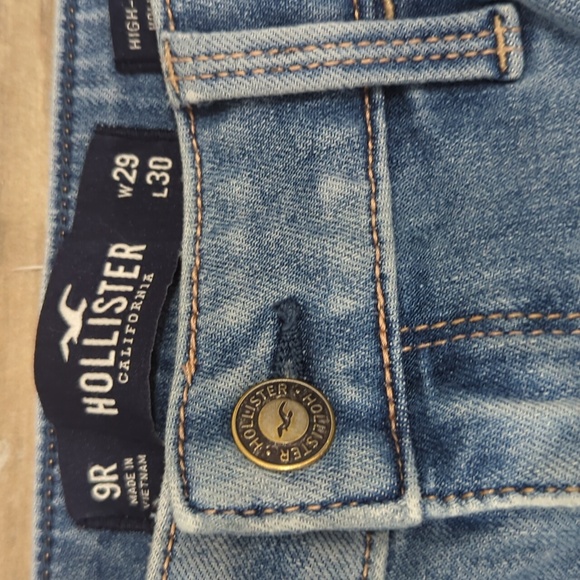 Hollister Jeans - Picture 2 of 2